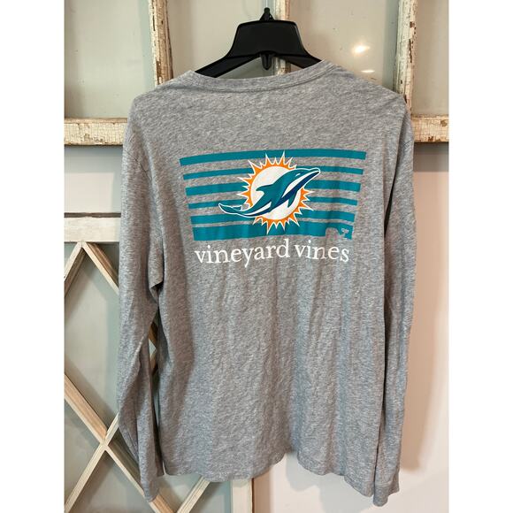 Vineyard Vines size medium Miami Dolphins long sleeve tee - Picture 1 of 3